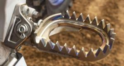 Picture of YAMAHA/FANTIC YZ65 17- YZ/YZF 98- TITANIUM FOOTPEGS GRIPPER ANTI MUD