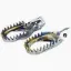 Afbeeldingen van KTM-HSQ 23- GASGAS 24- TITANIUM FOOTPEGS ANTI MUD