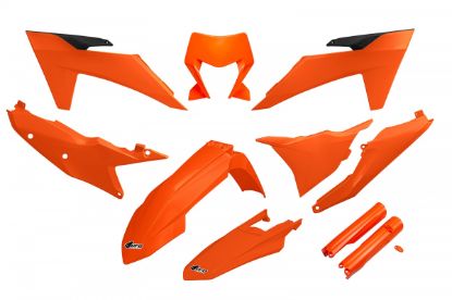 Afbeeldingen van UFO FULL KIT KTM ORANGE WITH HEADLIGHT - EXC / EXCF 2024